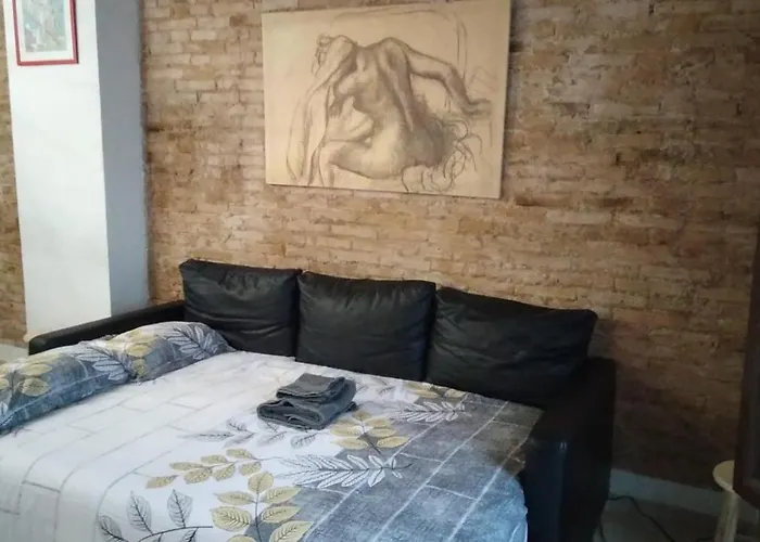 Your Valencia Home